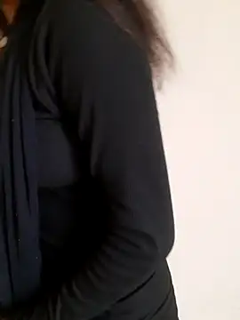 Navya6879 webcam