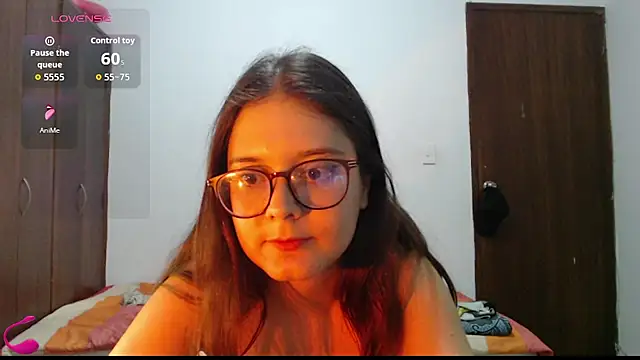 MadieeLorez webcam