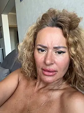 Tania201243 webcam
