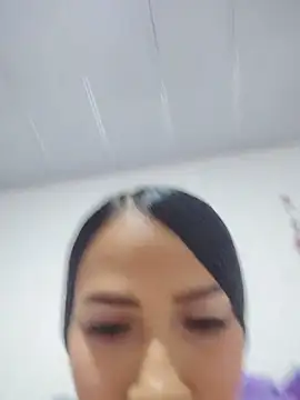 sofia_milky webcam