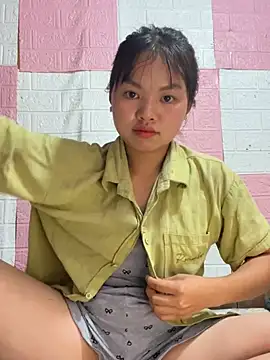 luvlivvy webcam