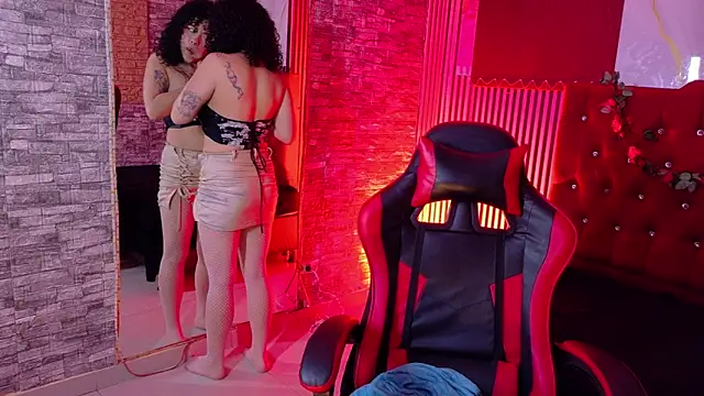 mia_hernnandez webcam