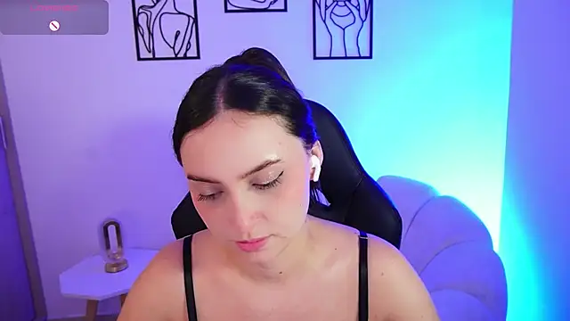 AliceHarper_ webcam