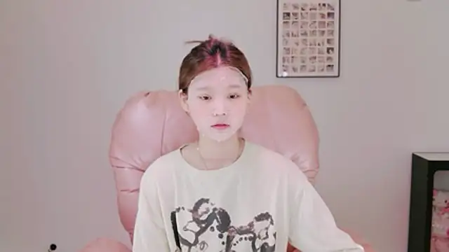 yang_12 webcam