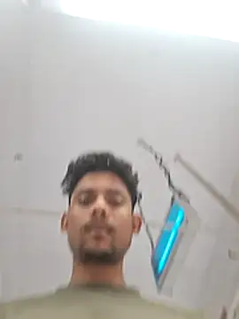ProperCoach18 webcam
