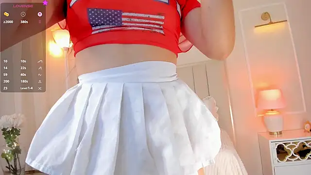 your_alina18 webcam