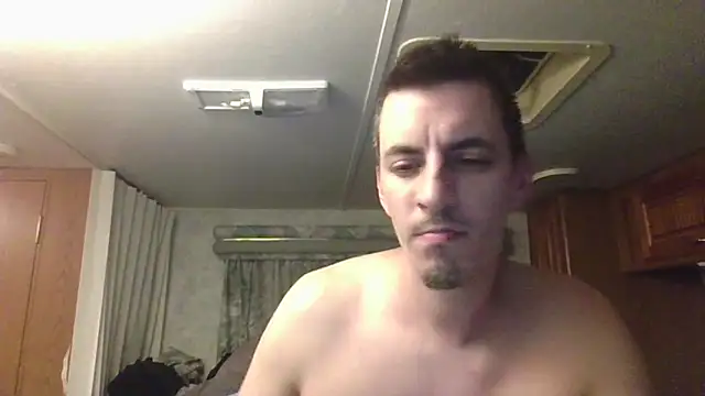 luverrboyy webcam