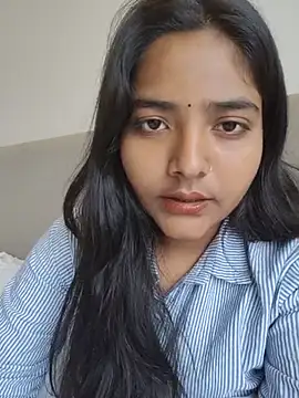 Arshu_143 webcam