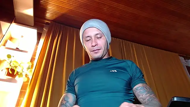sebastian_horny webcam