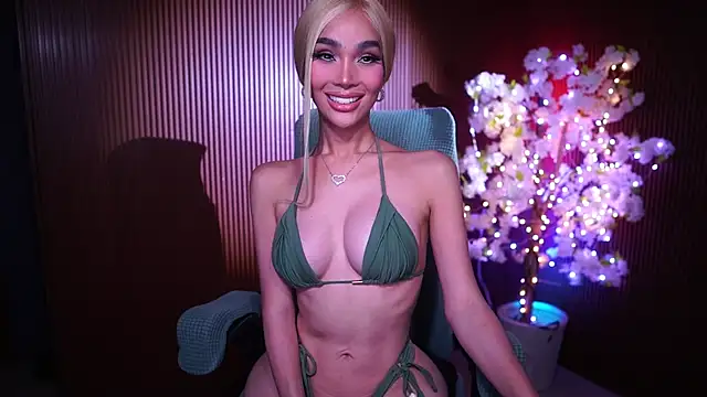 xxforyoureyesonlyxx webcam