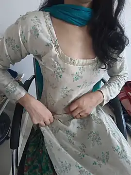 zoya_baby_ - Zoya_baby_'s free webcam - UK Sex Cams