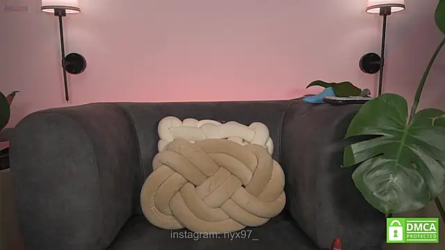 nyx_97 webcam