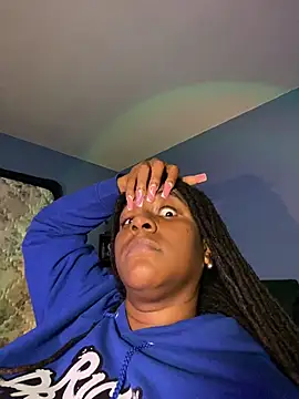 GirthGoddessCoco webcam
