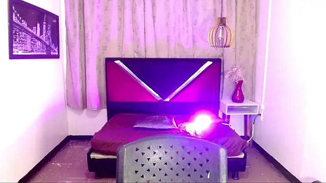 luisa__torres webcam