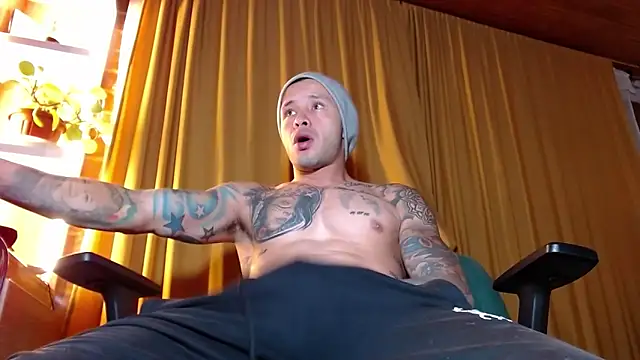 sebastian_horny webcam