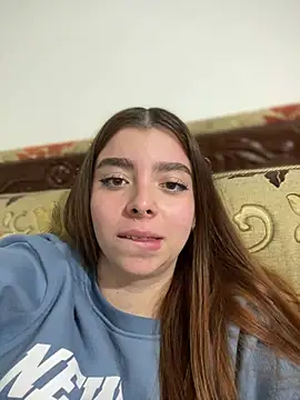 Cloew_Marz webcam