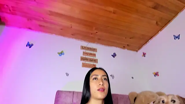 Lia_Roses3x webcam