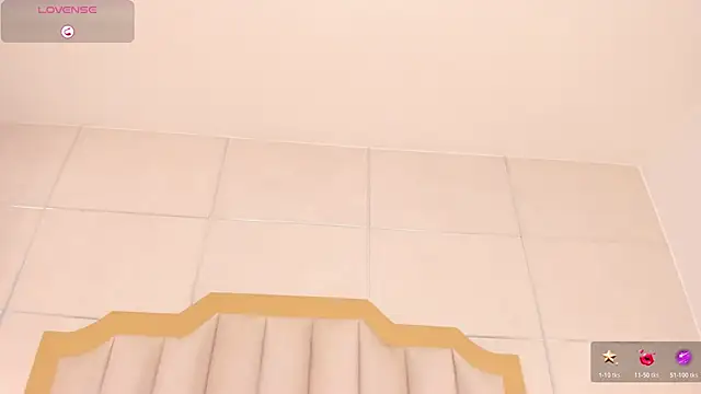 TahliaMoreau webcam