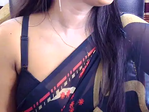 Noor_Zarin webcam