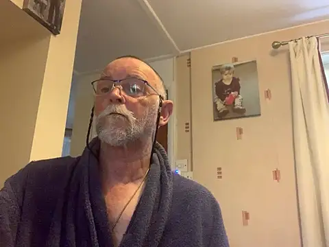 Moonraker64 webcam