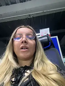 ana_ev webcam