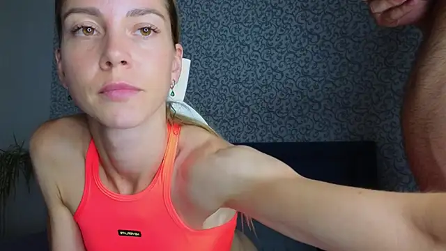 Kristi_Wolf webcam