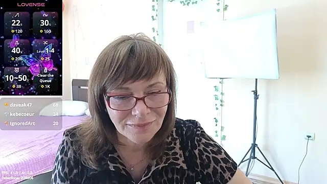 Miss_Moren webcam