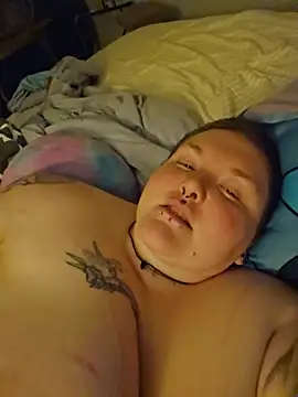 MorningstarDeviant webcam