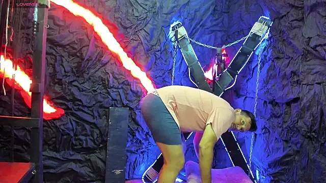 Mazmorra_PunishmentBDSM webcam