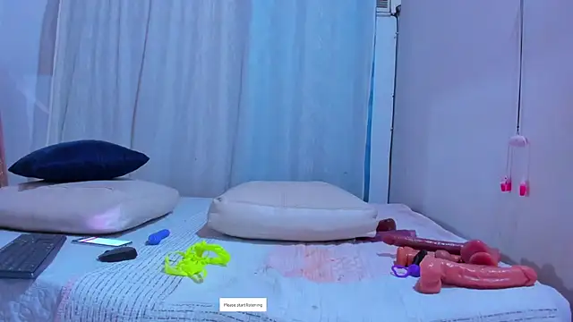 Maturealiciaray webcam