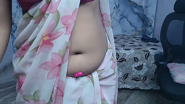 Deevisha-queen webcam