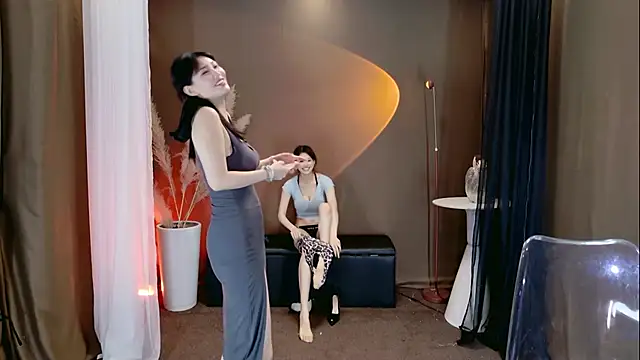 Banana-Milk69 webcam