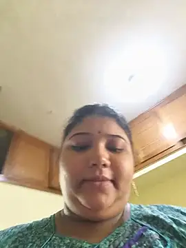 meenaqueen webcam
