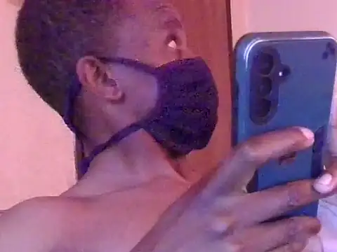 Dicknified_Cocktail webcam