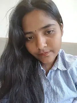 Arshu_143 webcam