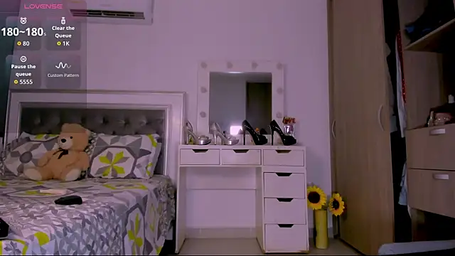 sharonDulce webcam