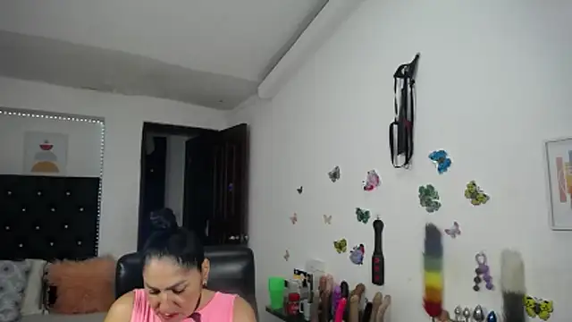 mature_bigboobs10 webcam