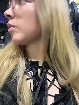 ana_ev webcam