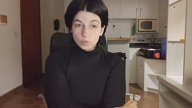 kyslrana live sex cam