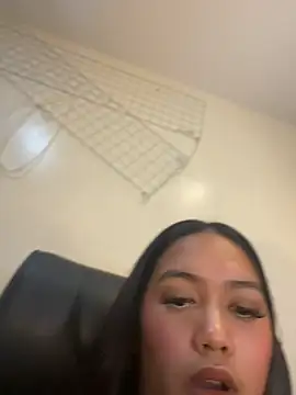 sexyasiancock_yllana's live room