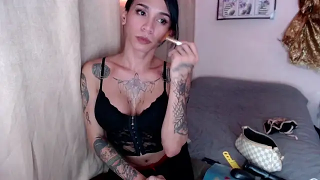 NathalieMea webcam