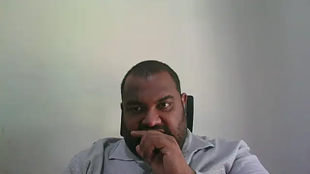 FatCockBoySL live cam on StripChat