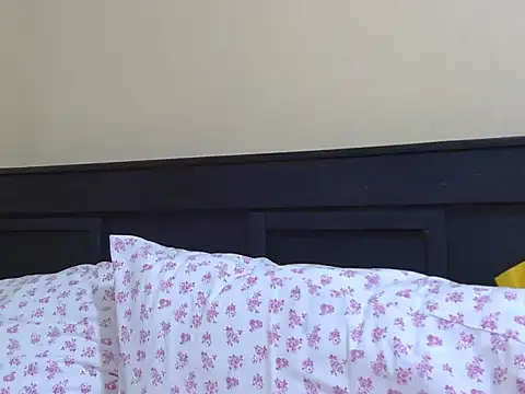 kinkydolll webcam