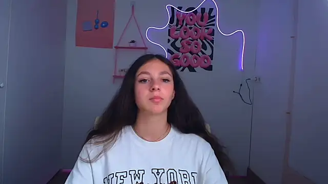 KissMeJulia webcam