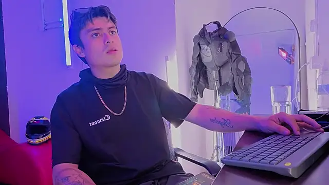 angel_still_ webcam