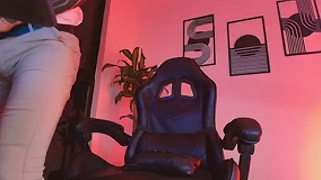 ALPHA_DOMINUS_ webcam
