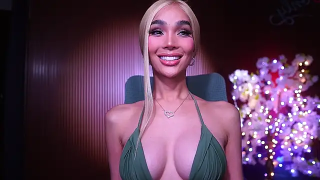 xxforyoureyesonlyxx webcam
