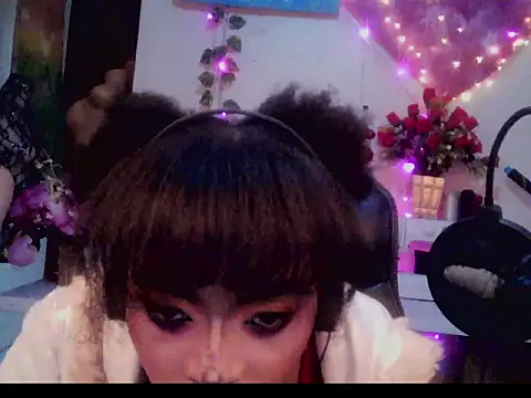 Anaconda2350 live cam on StripChat