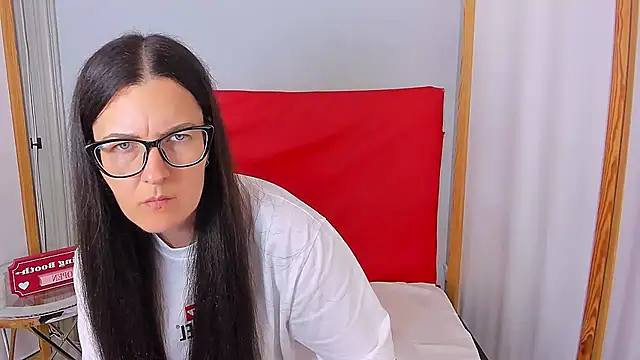 NadiaXlove webcam