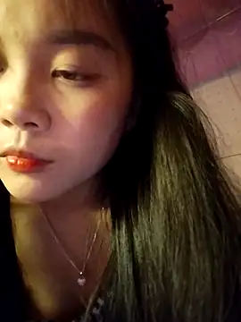 Baa-bee22 webcam